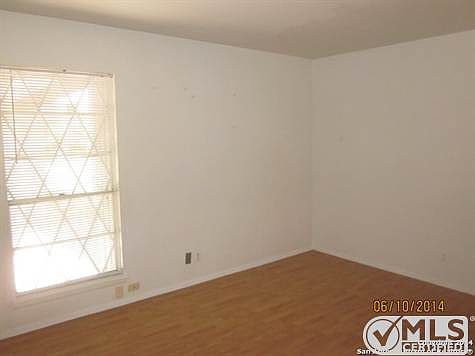 2nd image of 208 Shalimar Dr