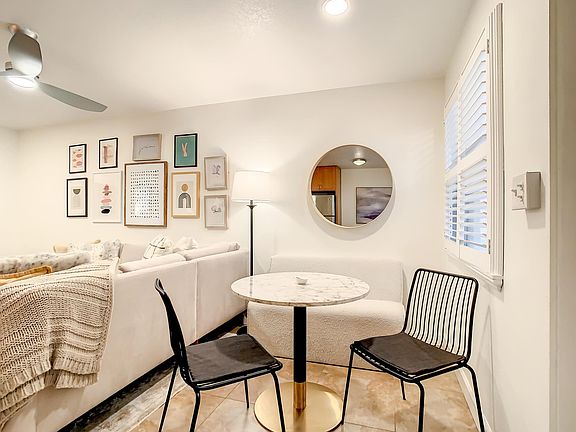 5th image of 555 3rd St N APT 6