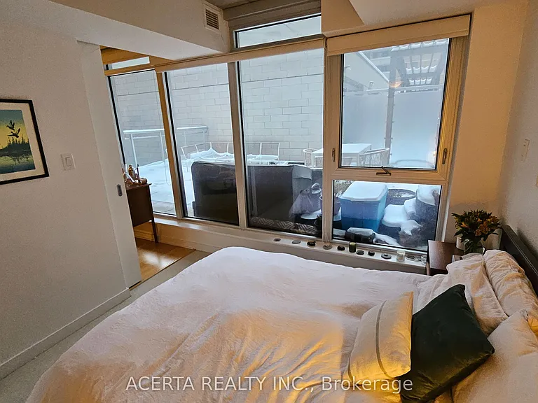 324 Laurier Ave W #702 — Photo 17