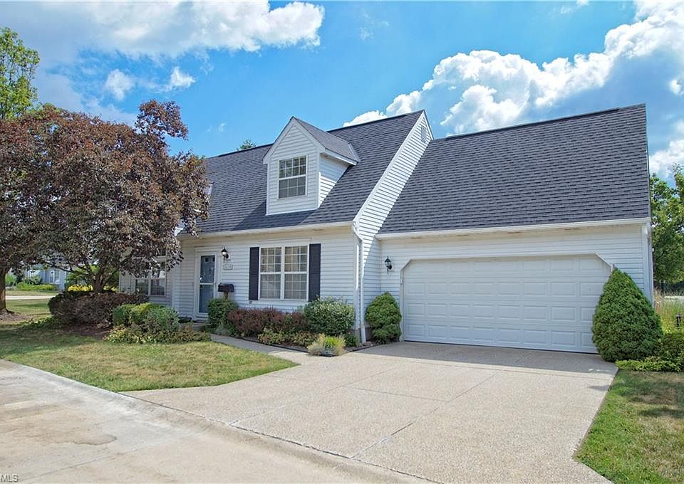 1st image of 3438 E Prescott Cir