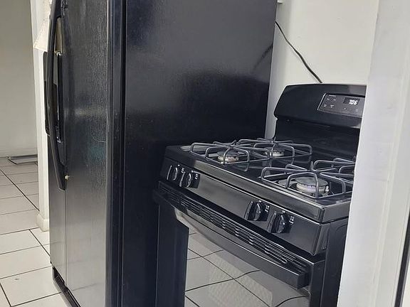 3rd image of 7424 Byron Avenue #6B