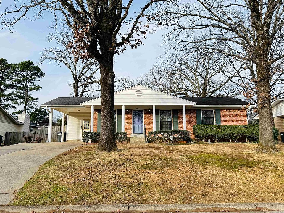 1st image of 8813 Holiday Dr