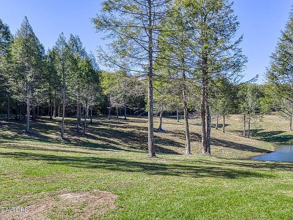 14th image of this home