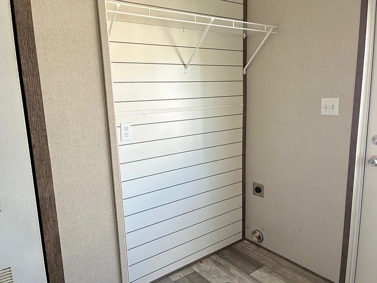 1725 W Golden Cir — Photo 11