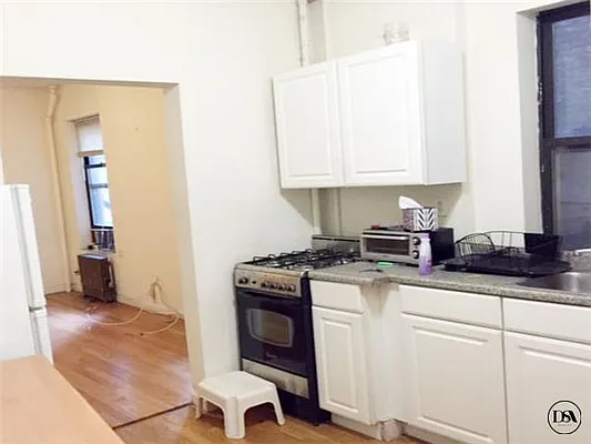 Rented by DSA Realty | media 28