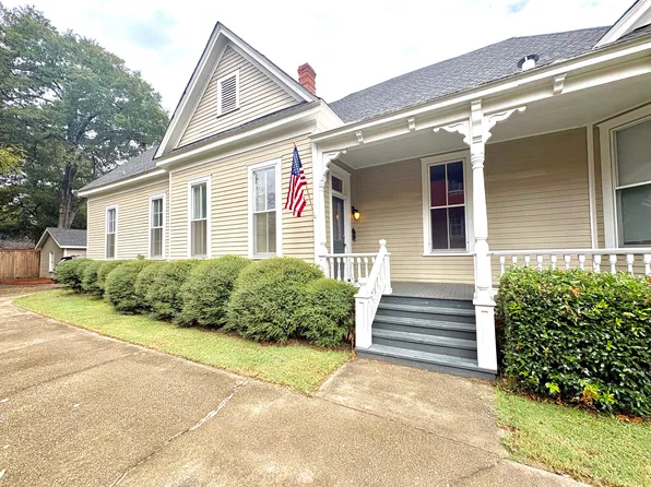 639 2nd Ave #B, Columbus, GA 31901