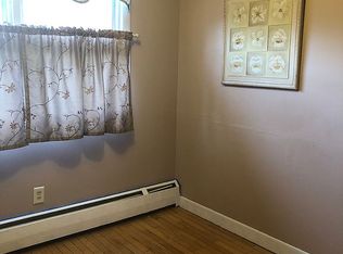 30 Mayfair St, Augusta, ME 04330