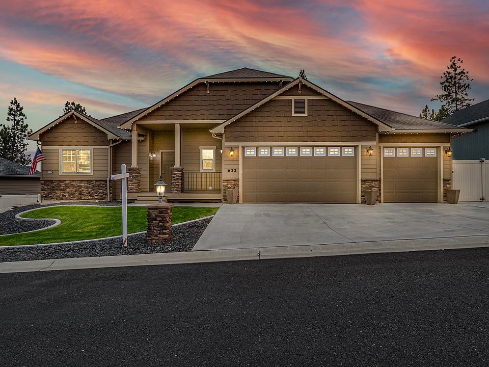 1st image of 622 E Country Hill Ln