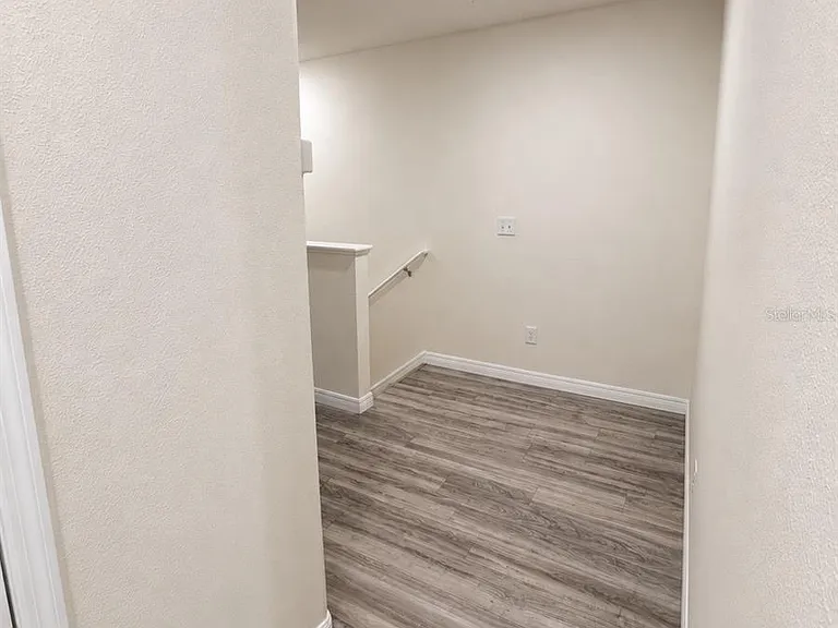 809 Lucent Sands Ct — Photo 11