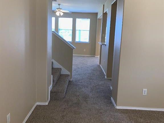 4th image of 1133 Mockingbird Dr