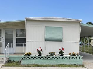 147 SE Tudor Ct, Stuart, FL 34994