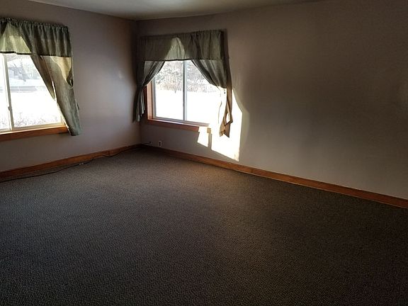 5th image of 1111 Roosevelt Rd SE