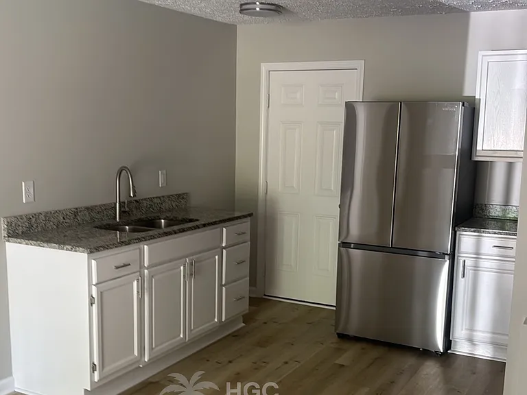 334 Church St — Photo 7