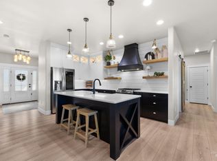 719 Midnight Sun Loop, Twin Falls, ID 83301