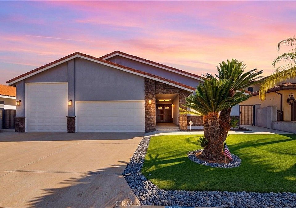1st image of 22796 Water View Dr