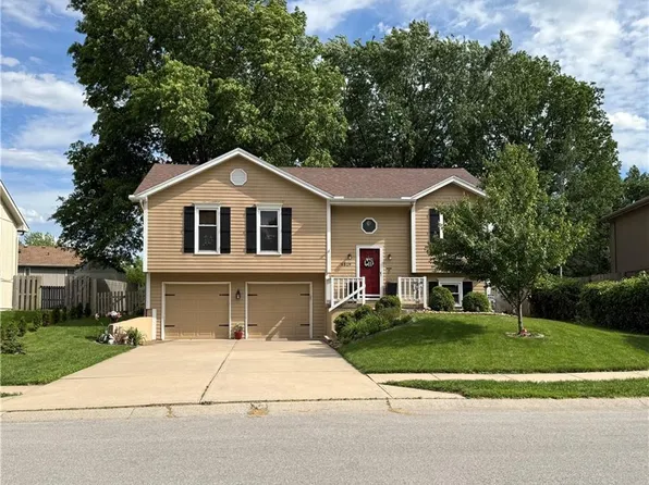8819 NE 74th Ter, Kansas City, MO 64158
