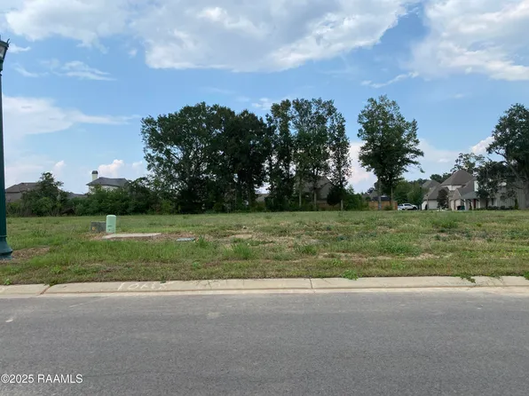 202 Leaning Oak Dr, Lafayette, LA 70508