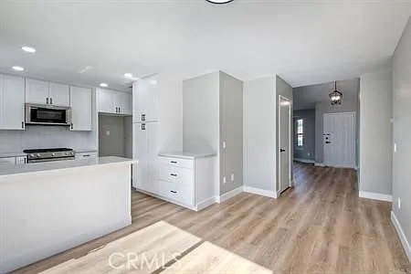 4691 Lofty Grove Dr — Photo 12