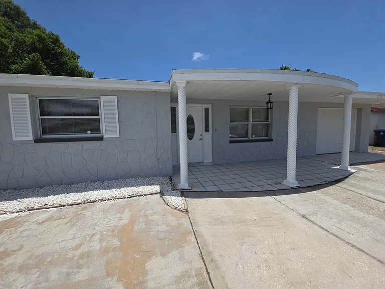 3110 Brompton Dr — Photo 4
