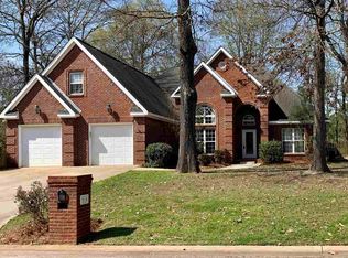 510 Quail Run Dr, Warner Robins, GA 31088