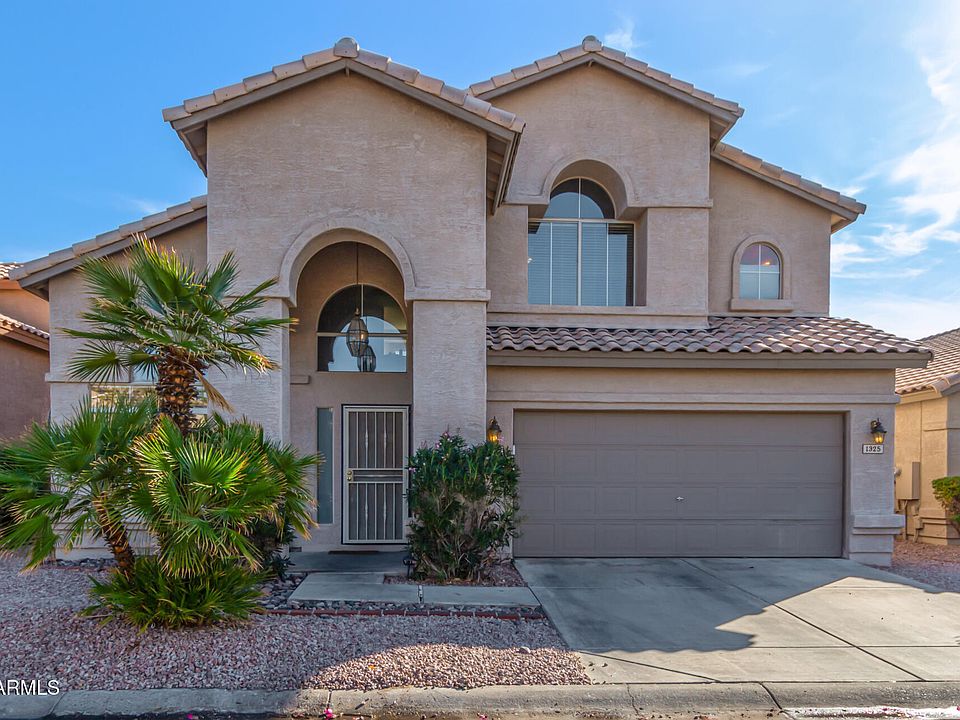 1st image of 1325 E SHEENA Drive