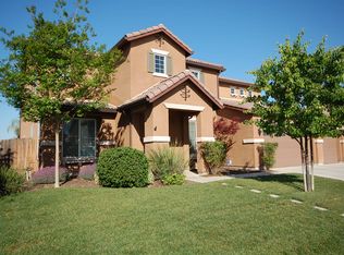 562 S Ezie Ave, Fresno, CA