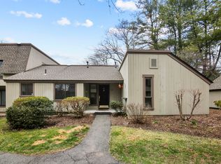 8 Byron Dr #8, Avon, CT 06001