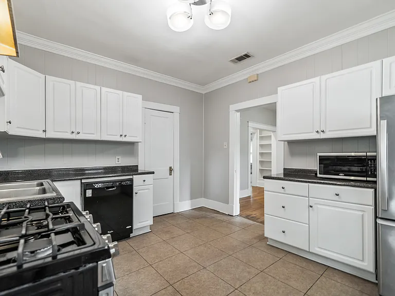 465 S Reese St — Photo 18
