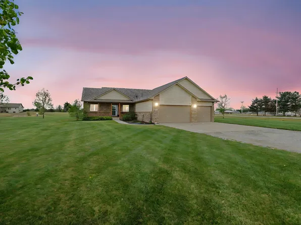 602 N High St, Argonia, KS 67004