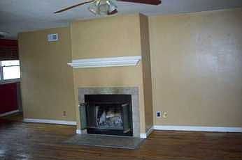 2nd image of 2222 Mary Ellen St