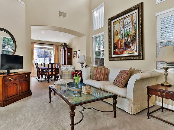 5th image of 3122 Espana Ln
