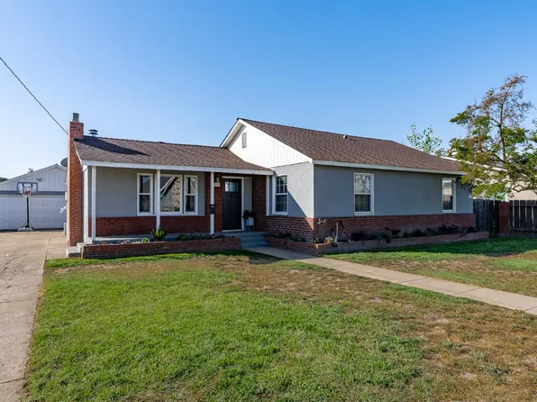 1269 Walnut St, Oakdale, CA 95361