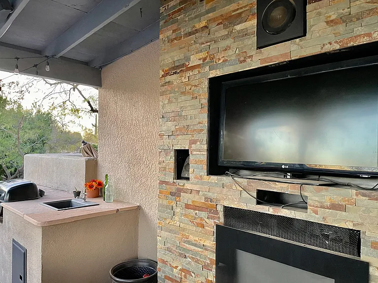 W Las Lomitas Rd — Photo 21