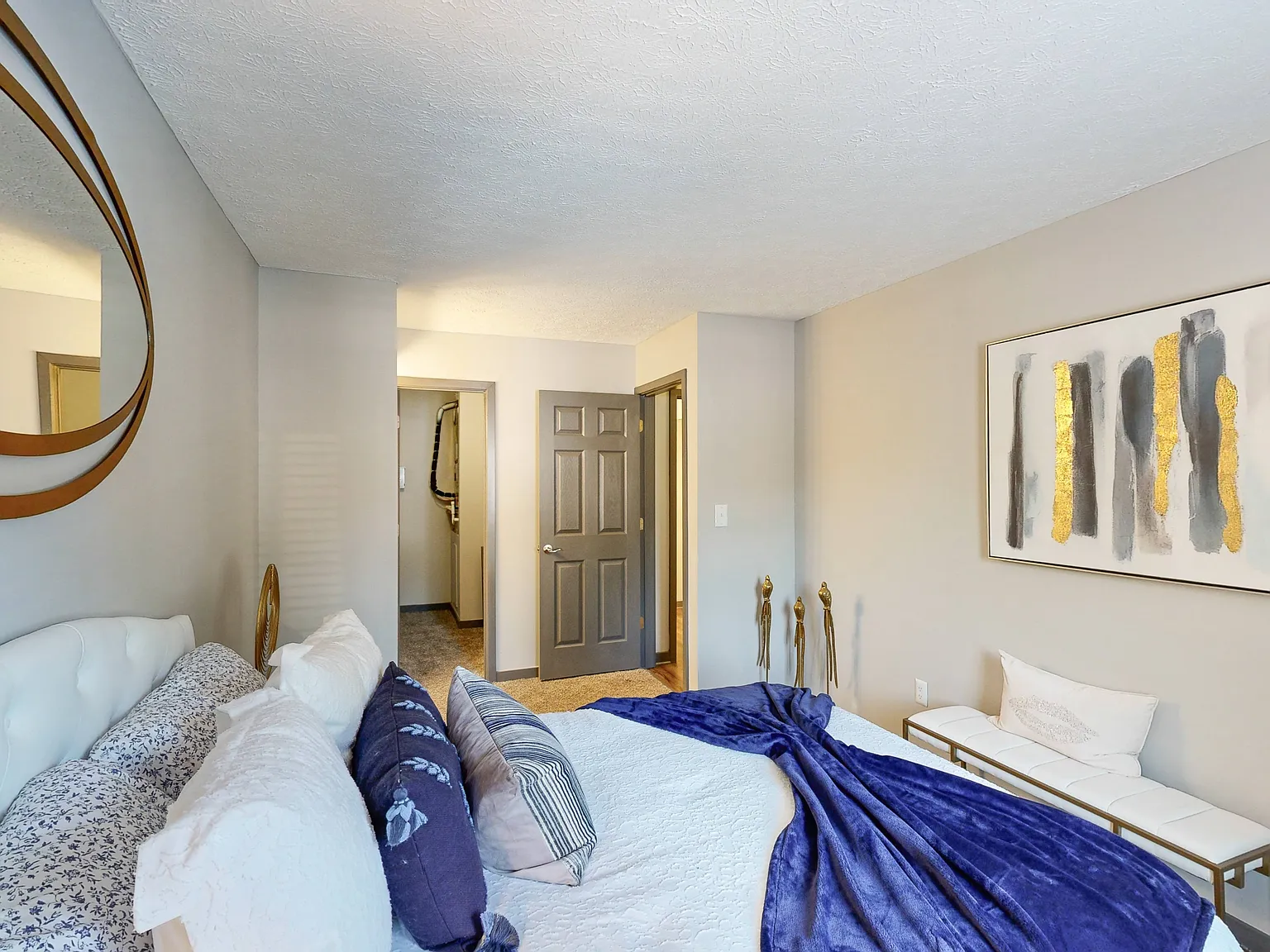 Silvertree at Little Turtle Apartments — Photo 4