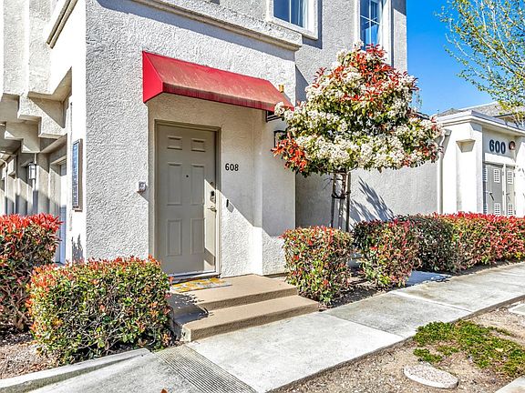 2nd image of 600 Baltic Cir Unit 608