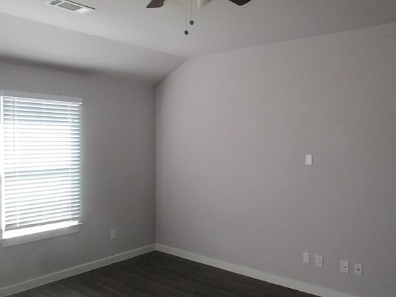 4th image of 4200 Andrea Ln