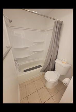 3rd image of 3525 Sable Palm Ln Unit H