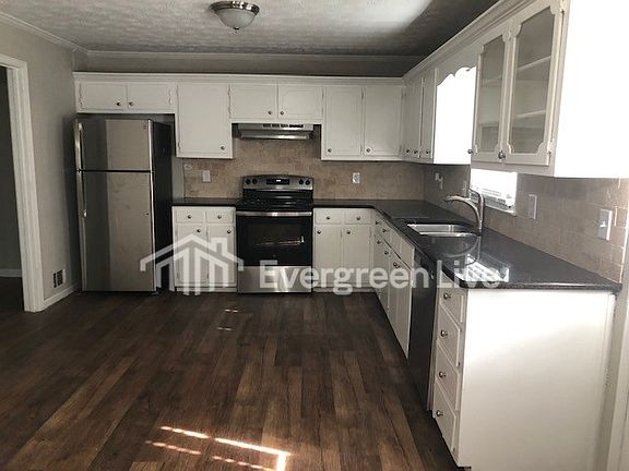 5th image of 4860 W Lake Way
