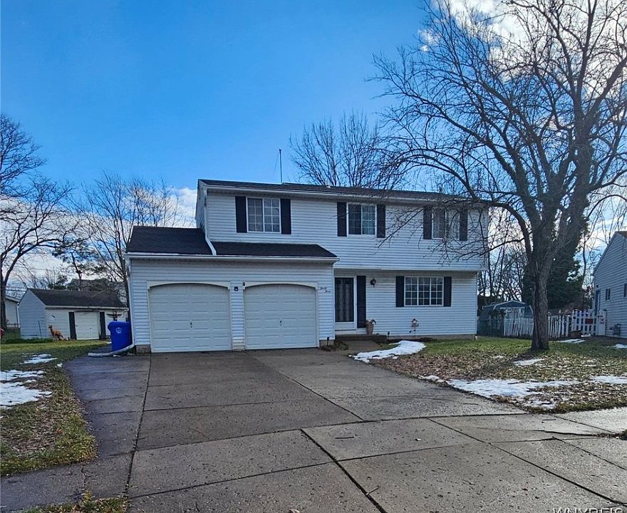 1st image of 33 Vermont Pl
