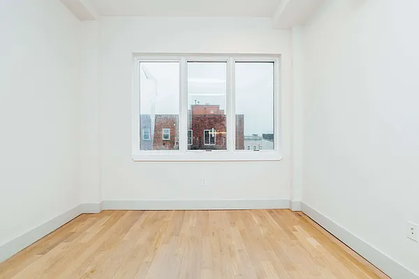 Rented by Nooklyn NYC LLC | media 50