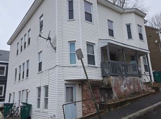 30 Chestnut St, Fitchburg, MA 01420