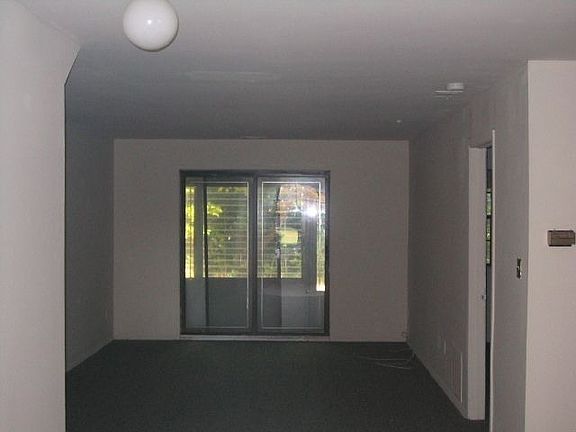 2nd image of 515 Tudor Ln