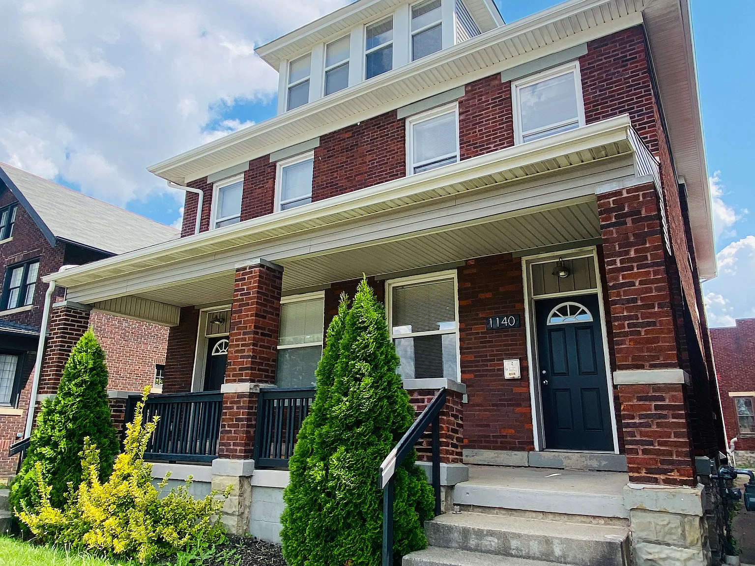 1138 S High St — Photo 2