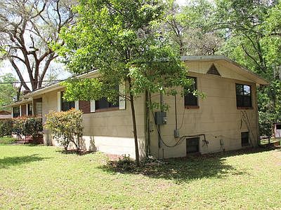 4th image of 7117 Hyde Grove Ave