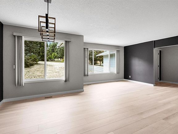 4th image of 2473 Bidston Rd