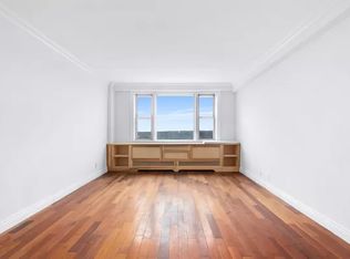 5700 Arlington Ave, Bronx, NY 10471