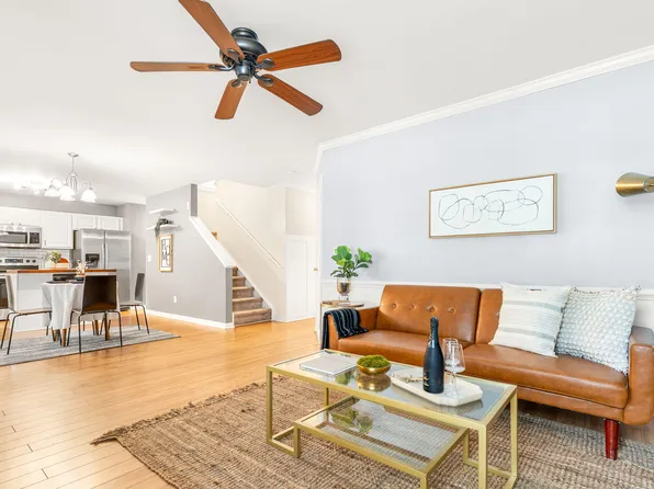 129 Towering Pine Dr, Ladson, SC 29456