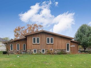 56055 Riviera Blvd, South Bend, IN 46619