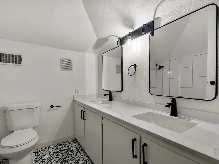 1904 David St — Photo 14