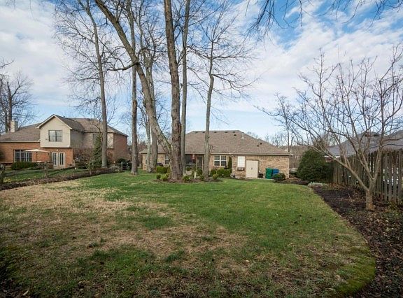 5th image of 3244 Wellington Ln